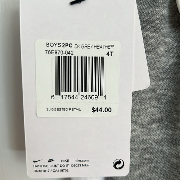 NWT Nike Toddler 2 Piece Short Set Dk Grey and White Various Sizes - Picture 4 of 4